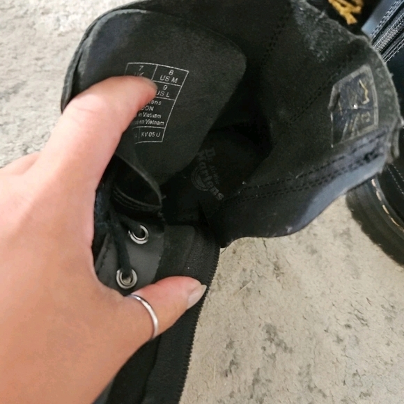 Dr. Marten Unisex Black Jadon Platform Boot In Black In Polished Smooth 9W 8M - Picture 12 of 15